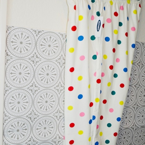 Old Navy Polkadot Matching Flannel Pajama Bottom - Picture 3 of 7